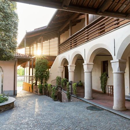Il Giardino Di Ghilot Bed and Breakfast Cherasco Buitenkant foto