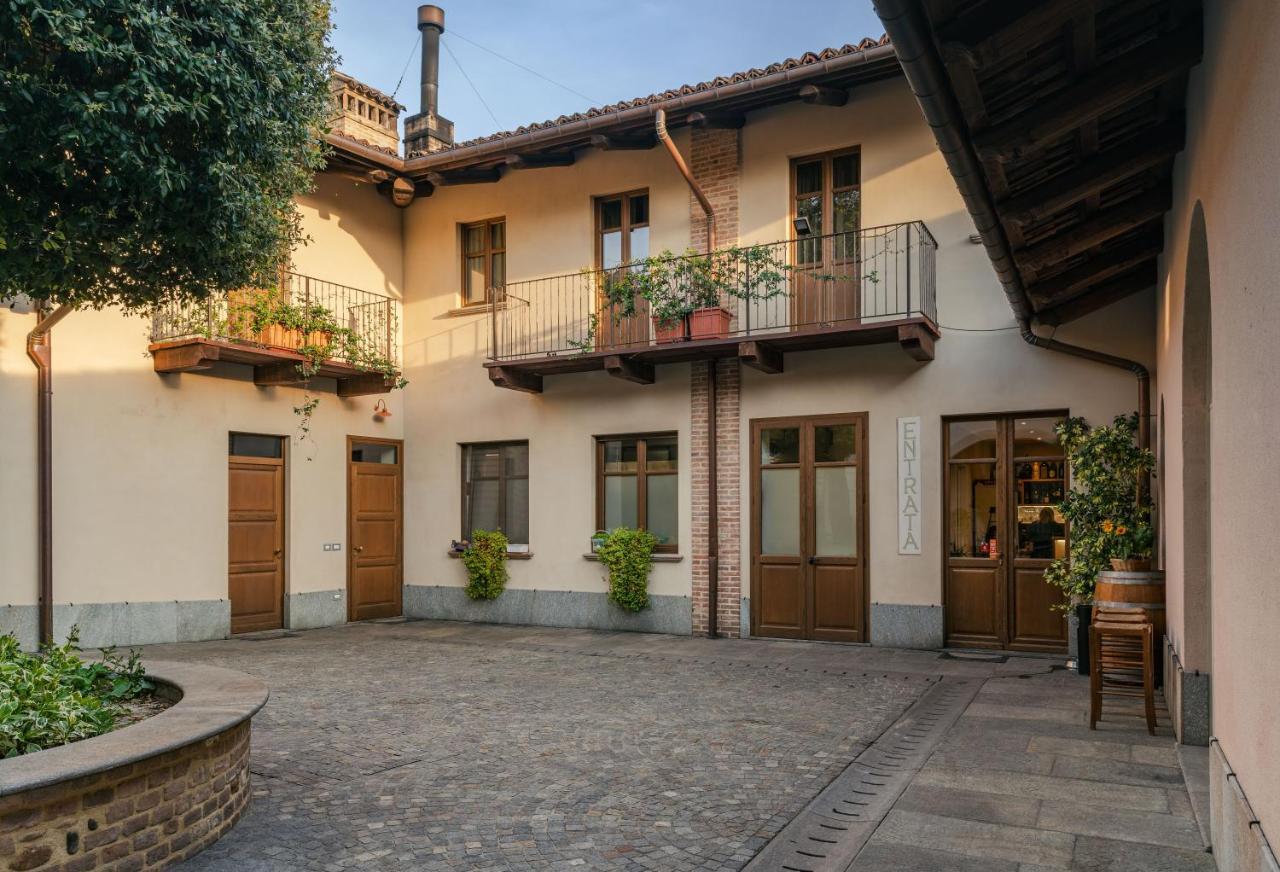 Il Giardino Di Ghilot Bed and Breakfast Cherasco Buitenkant foto